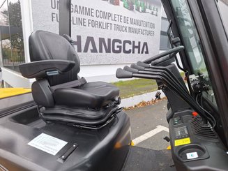 Carrello elevatore frontale a 4 ruote Hangcha XE30-i