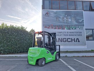 Carrello elevatore frontale a 4 ruote Hangcha XC35i