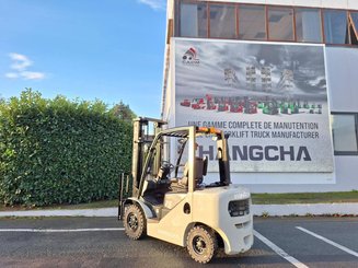 Carrello elevatore frontale a 4 ruote Hangcha XF25D