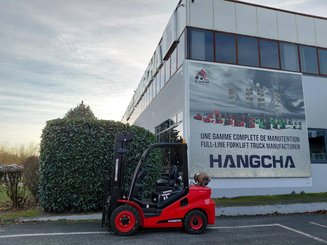 Carrello elevatore frontale a 4 ruote Hangcha XF35G-2 (CPYD35-X2H21F1) - 2