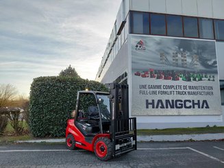 Carrello elevatore frontale a 4 ruote Hangcha XF35G-2 (CPYD35-X2H21F1)