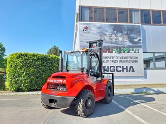 Carrelli elevatori fuoristrada Hangcha TT50-4