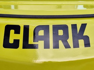 Carrello elevatore frontale a 4 ruote Clark GEX40 - 17