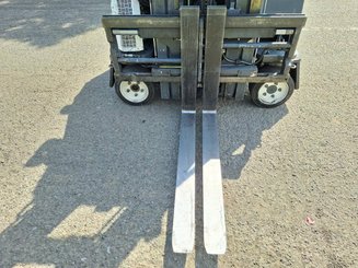 Carrelli multidirezionali AMLIFT AGILIFT 25-12-49