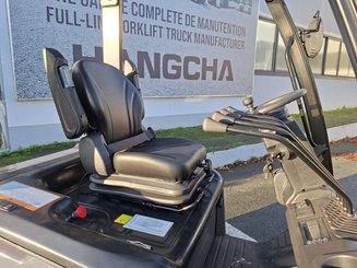 Carrello elevatore frontale a 4 ruote Hangcha AE15 - 12