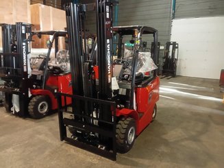 Carrello elevatore frontale a 4 ruote Hangcha AE18