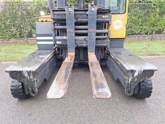 Carrello elevatore laterale multidirezionale Combilift C8000-15
