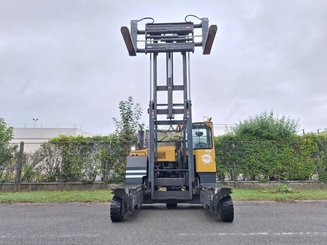Carrello elevatore laterale multidirezionale Combilift C8000-15
