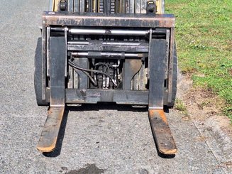 Carrello elevatore frontale a 4 ruote Caterpillar GP30NTD - 11