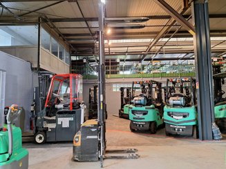 Stoccatori guida in accompagnamento Caterpillar NSP16N2 - 13