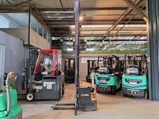 Stoccatori guida in accompagnamento Caterpillar NSP16N2 - 16