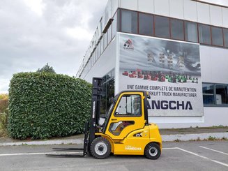 Carrello elevatore frontale a 4 ruote Hangcha XE25i (CPD25-XEY2-SI)
