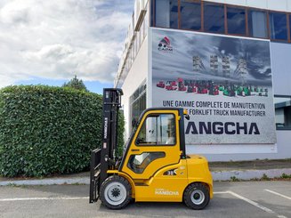Carrello elevatore frontale a 4 ruote Hangcha XE38i