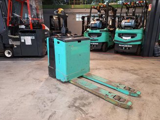 Transpallet guida in accompagnamento Yale MP20X