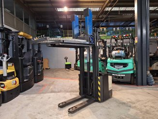 Stoccatori guida in accompagnamento Crown WE2300-16