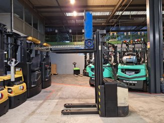 Stoccatori guida in accompagnamento Crown WE2300-16