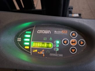 Carrello elevatore frontale a 3 ruote Crown SC5340-1.6 - 10