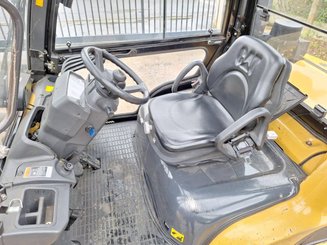 Carrello elevatore frontale a 4 ruote Caterpillar DP40 NT - 14