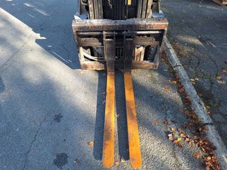 Carrello elevatore frontale a 4 ruote Caterpillar GP25NT - 10