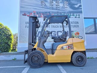Carrello elevatore frontale a 4 ruote Caterpillar GP30N