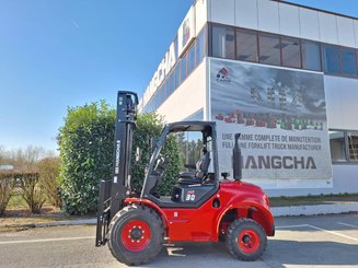 Carrelli elevatori fuoristrada Hangcha TT30-2