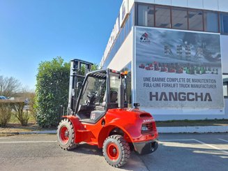 Carrelli elevatori fuoristrada Hangcha TT30-2