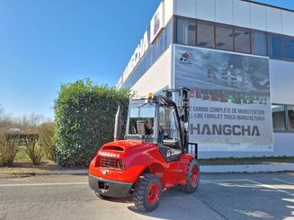 Carrelli elevatori fuoristrada Hangcha TT30-2