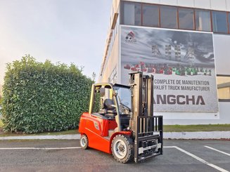 Carrello elevatore frontale a 4 ruote Hangcha AE35