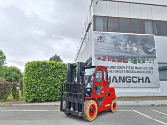 Carrello elevatore frontale a 4 ruote Hangcha XF55G-2