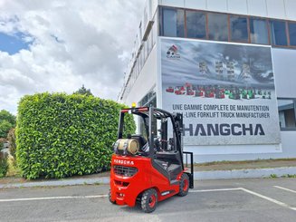 Carrello elevatore frontale a 4 ruote Hangcha XF15G-2