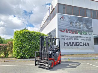 Carrello elevatore frontale a 4 ruote Hangcha XF15G-2