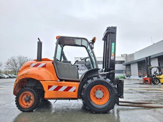 Carrelli elevatori fuoristrada Ausa C400H