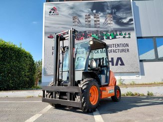 Carrelli elevatori fuoristrada Ausa C150H