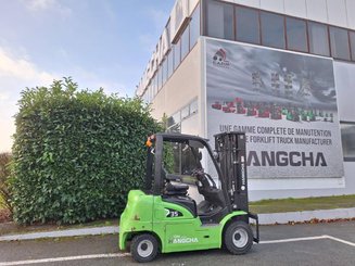 Carrello elevatore frontale a 4 ruote Hangcha XC35i