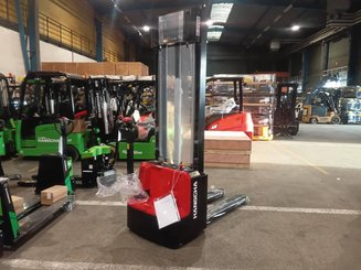 Stoccatori guida in accompagnamento Hangcha CDD12-AMC2-L - 1