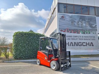 Carrello elevatore frontale a 4 ruote Hangcha A4W35