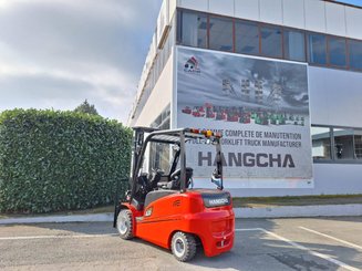 Carrello elevatore frontale a 4 ruote Hangcha A4W35