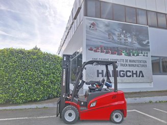 Carrello elevatore frontale a 4 ruote Hangcha A4W35