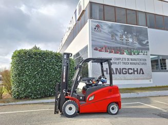 Carrello elevatore frontale a 4 ruote Hangcha A4W35