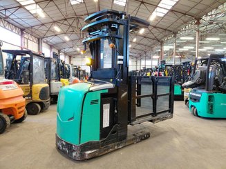 Carrelli commissionatori combinato Caterpillar NOH10N