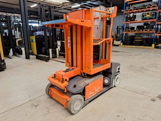 Navicella a gruppo di sollevamento verticale JLG TOUCAN DUO