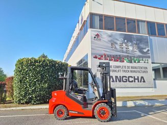 Carrello elevatore frontale a 4 ruote Hangcha XF35D-2
