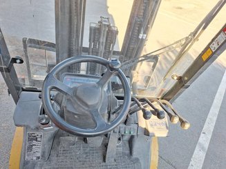 Carrello elevatore frontale a 4 ruote Caterpillar GP25NT - 12