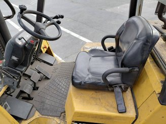 Carrello elevatore frontale a 4 ruote Caterpillar GC55K