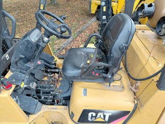 Carrello elevatore frontale a 4 ruote Caterpillar GC55K