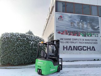 Carrello elevatore frontale a 3 ruote Hangcha  XC3-18i (CPDS18-XCY2G-SI) 