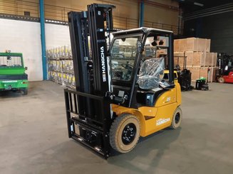 Carrelli elevatori elettrici Hangcha CPD25-XEY2HA-SI