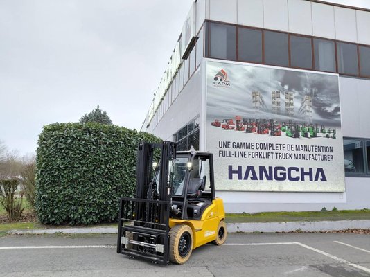 Carrello elevatore frontale a 4 ruote Hangcha XE30i ( CPD30-XEY2HA-SI ) - 1