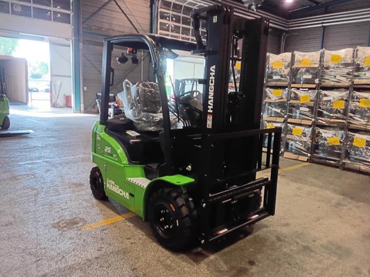 Carrelli elevatori elettrici Hangcha XC25i-2 (CPD25-XCY2-SI) - 1