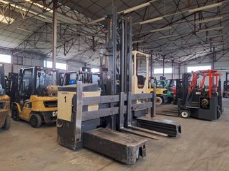 Carrello elevatore laterale multidirezionale Hubtex MD45 - 1